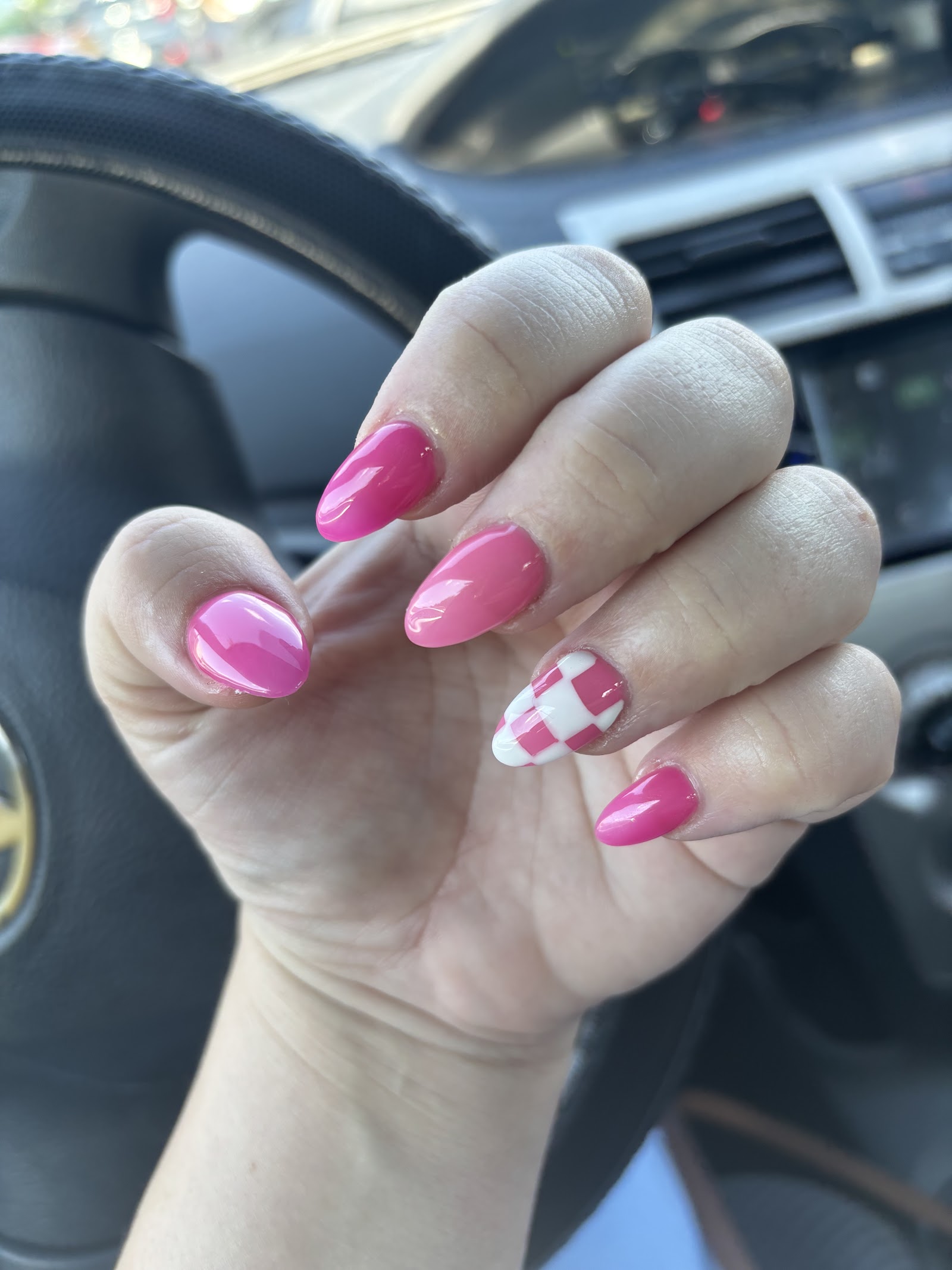 New Happy Nails & Spa nail photo 4
